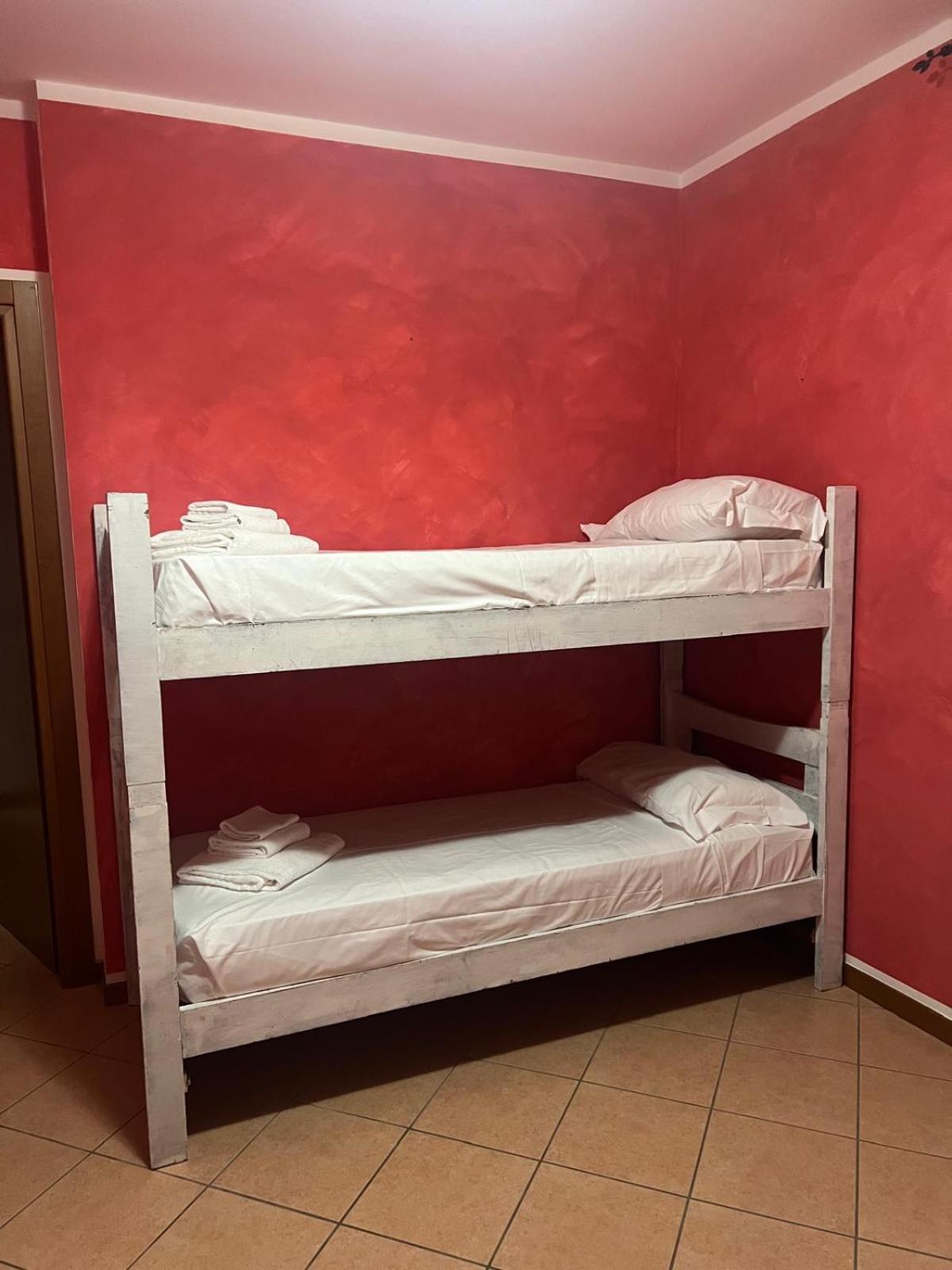 Albergo Quatro Pini Pozzolengo Eksteriør bilde
